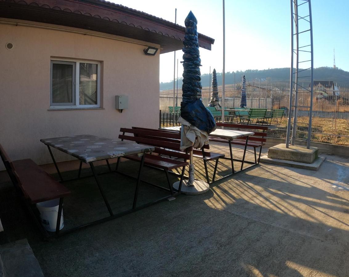 Motel Aris Meridian Piatra Neamt Luaran gambar